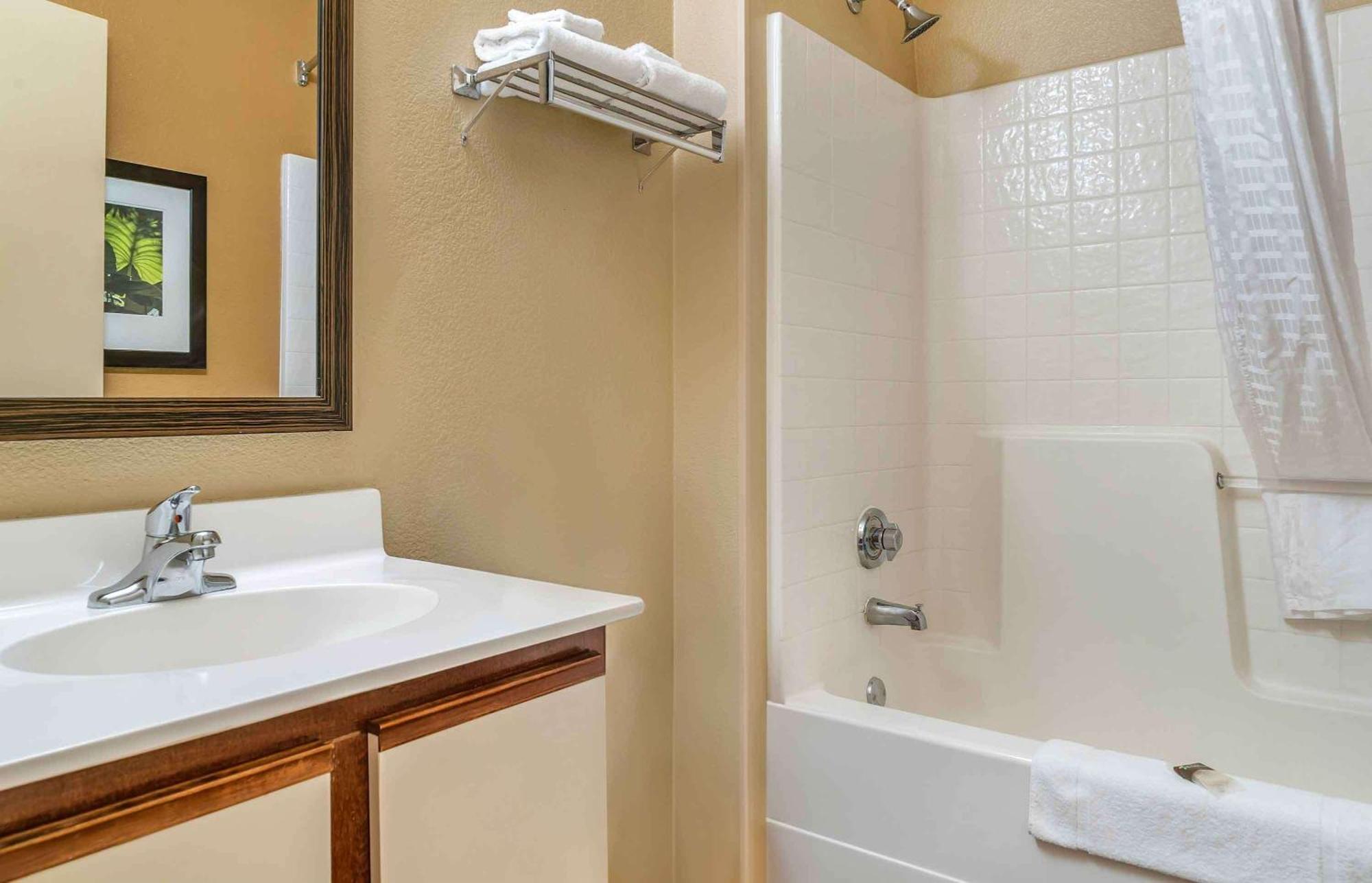 Extended America Select - Detroit - - South Hotel 2*